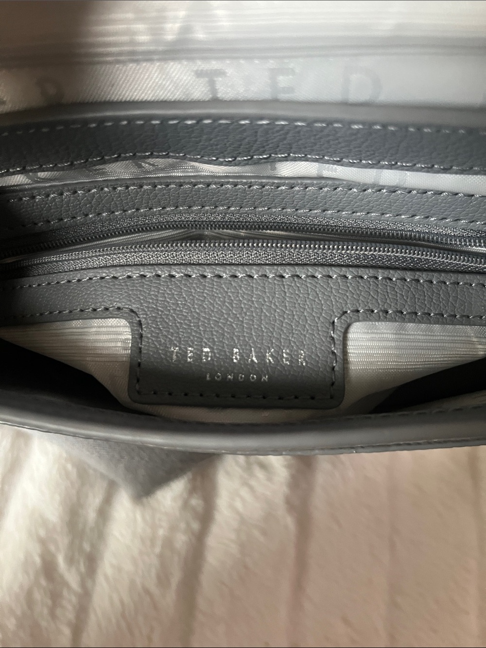 Ted Baker London Amali Leather Crossbody and Shoulder Gray Bag - Picture 10 of 12